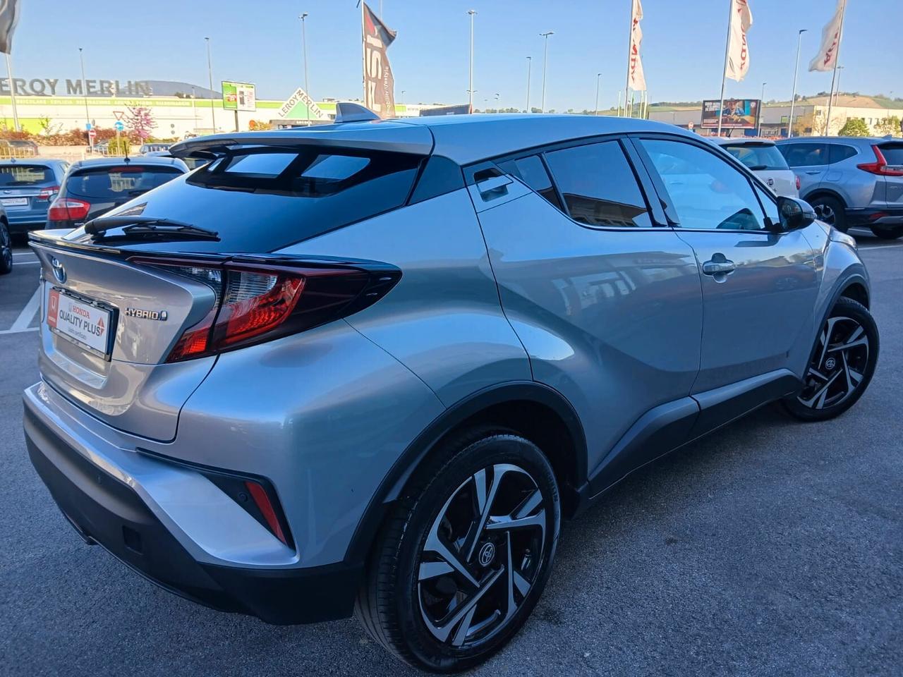 Toyota C-HR 1.8 Hybrid E-CVT Trend