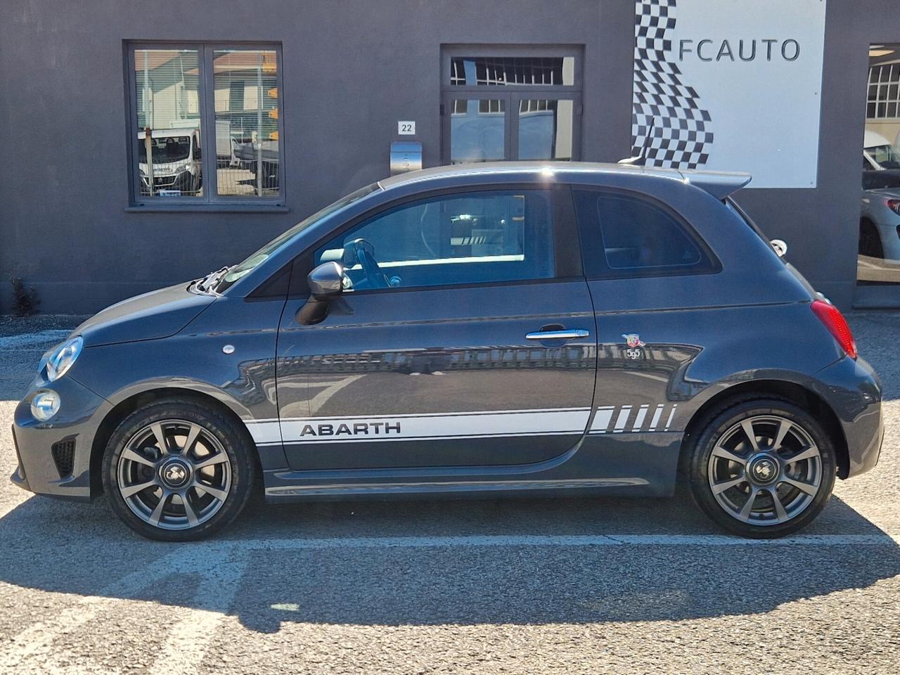 Abarth 595 1.4 Turbo T-Jet 145 CV