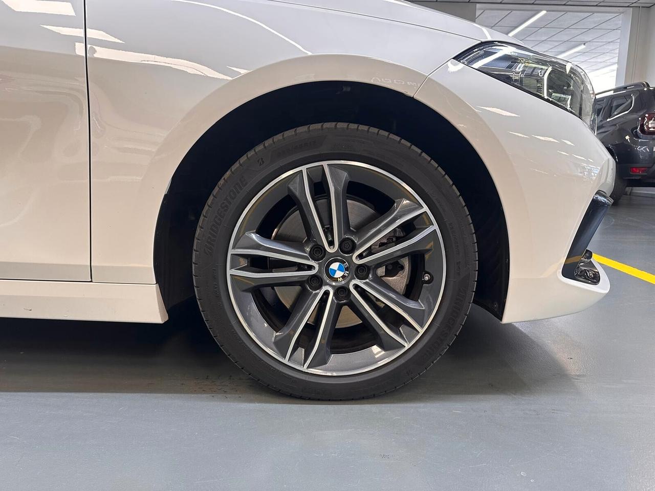 BMW 116 d Sport auto * 71.000 KM * TAGLIANDI CERTIFICATI * IVA ESPOSTA *