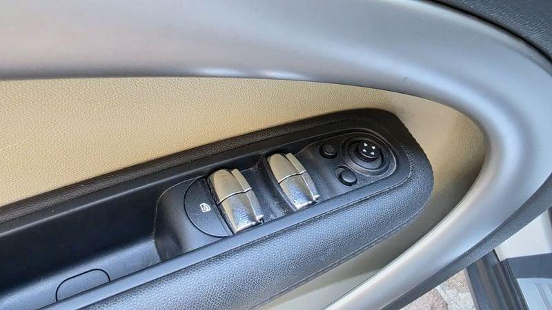 MINI Countryman Cooper 122 cv CLIMA AUT. GARANZIA