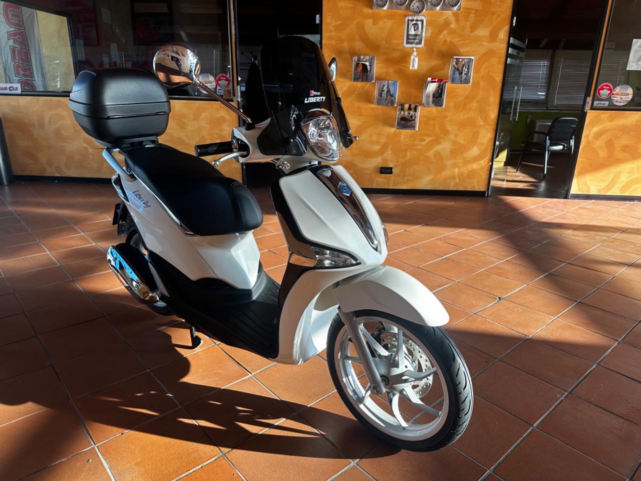 Piaggio liberty 50 pari al nuovo 700 km percorsi