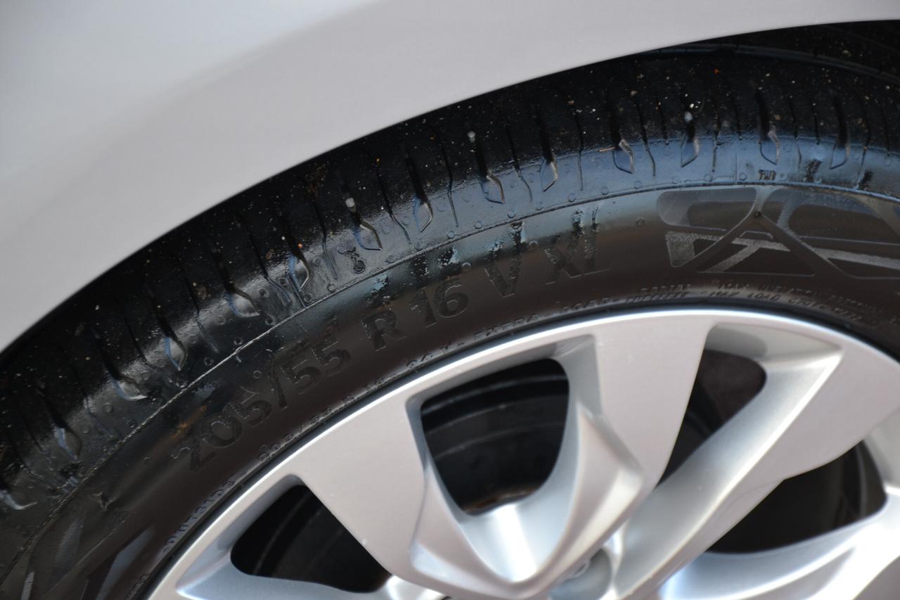 Fiat Tipo 1.3 MJT 95CV NAVI+PDC+CRUISE ADATT.+CERCHI+LED+TEL