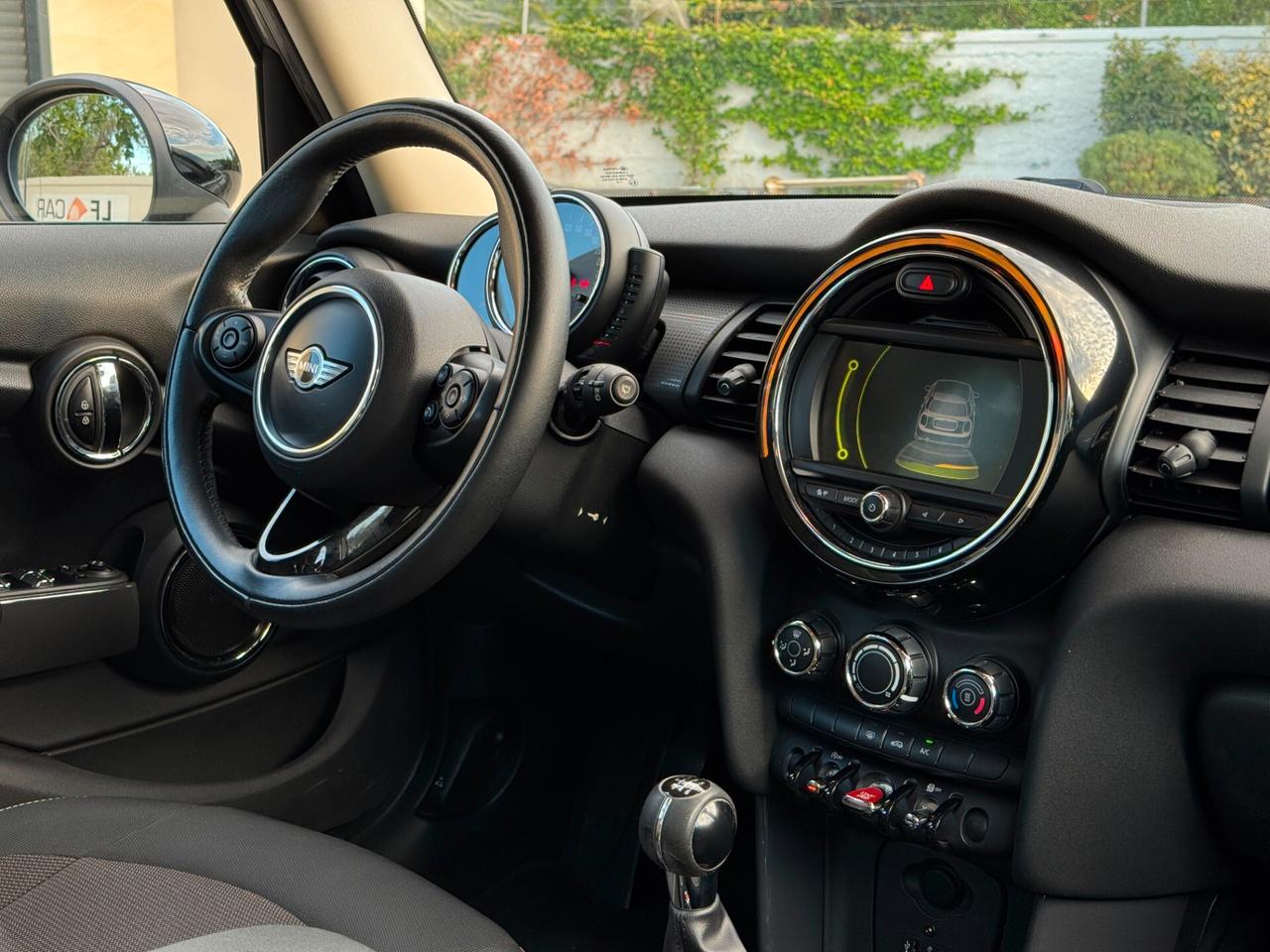 Mini 1.5 Cooper D Business XL 116 cv