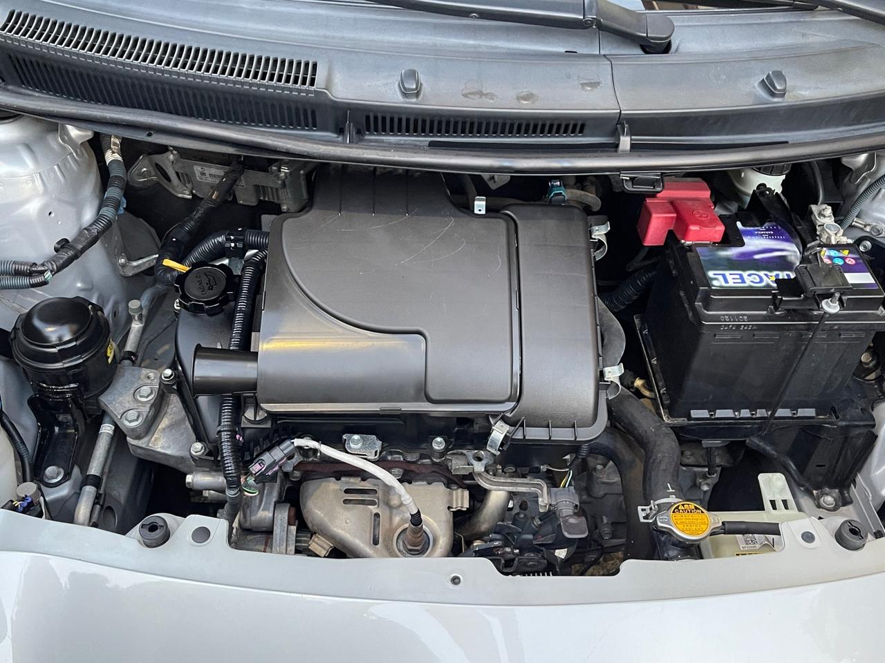 Toyota Yaris 1.0 5 porte Now