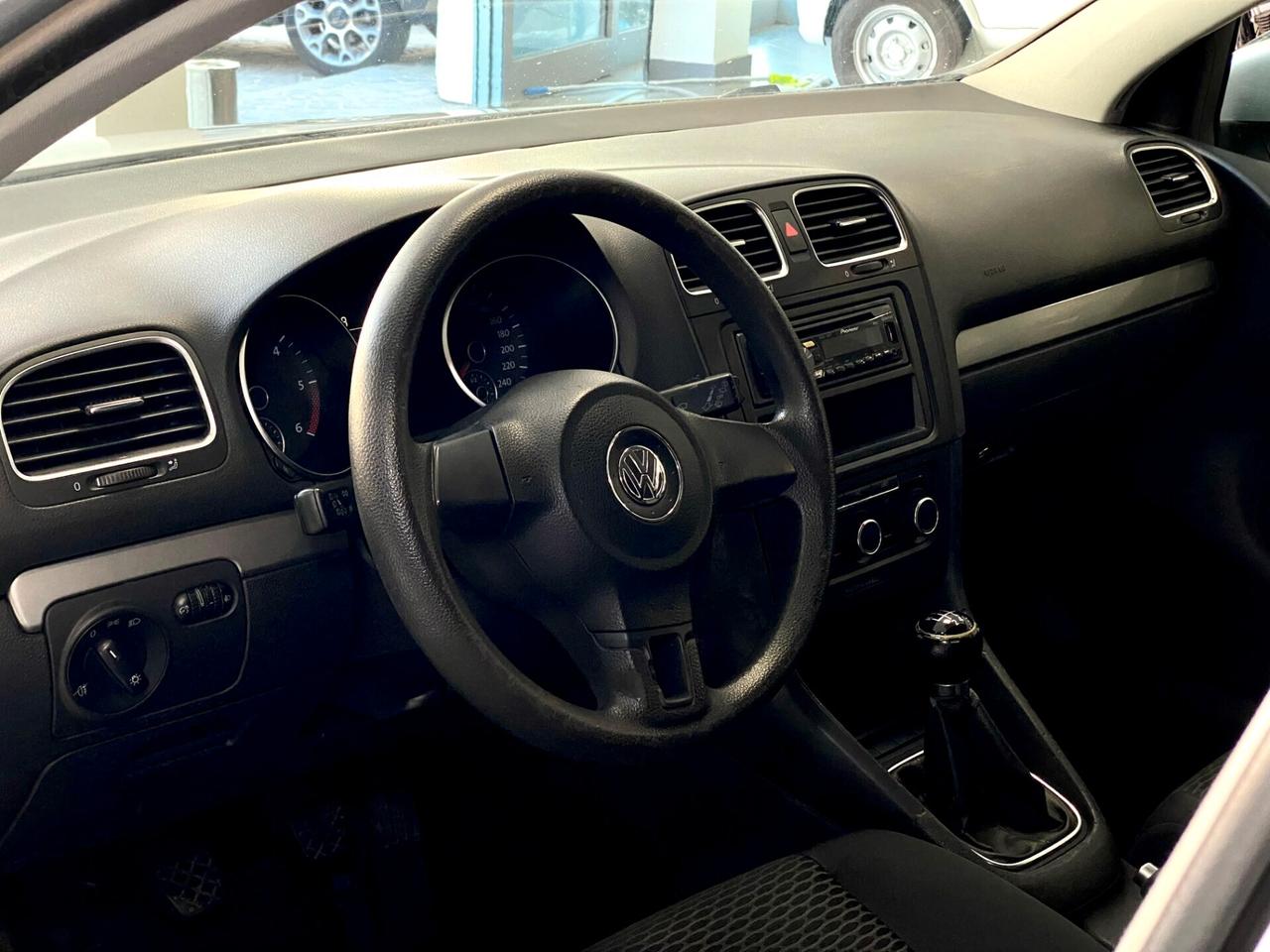 Volkswagen Golf 6 1.6 TDI 105CV 5P. Comfortline