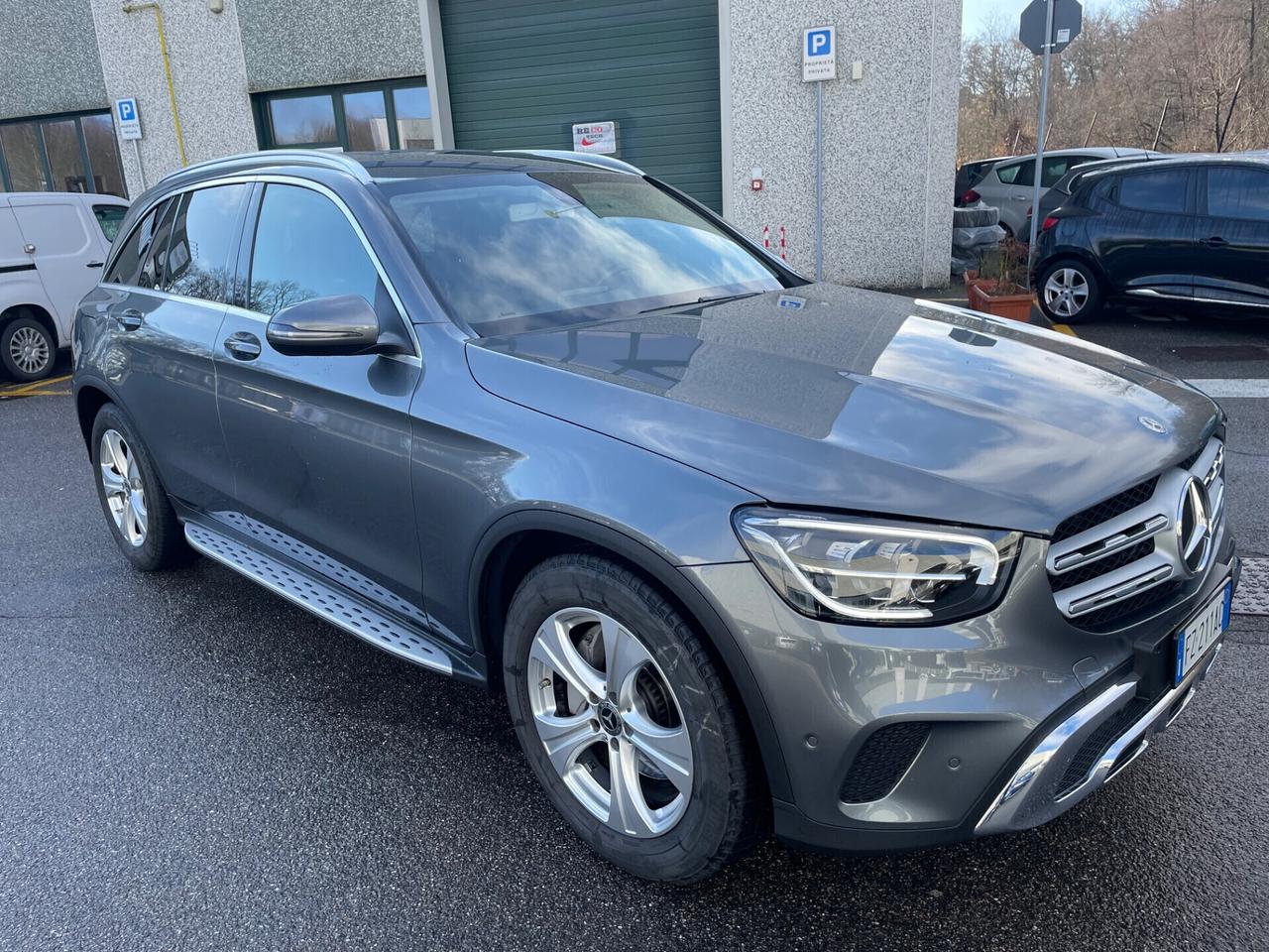 Mercedes-benz GLC 220 d 4Matic*Navi*Car play*Pelle*Solo 53000