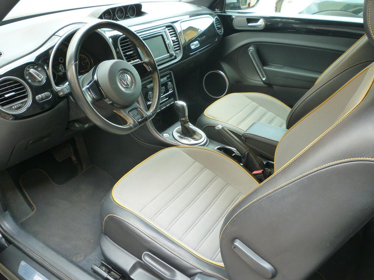 Volkswagen Maggiolino Cabrio 1.4 TSI DSG Versione Speciale "Dune"
