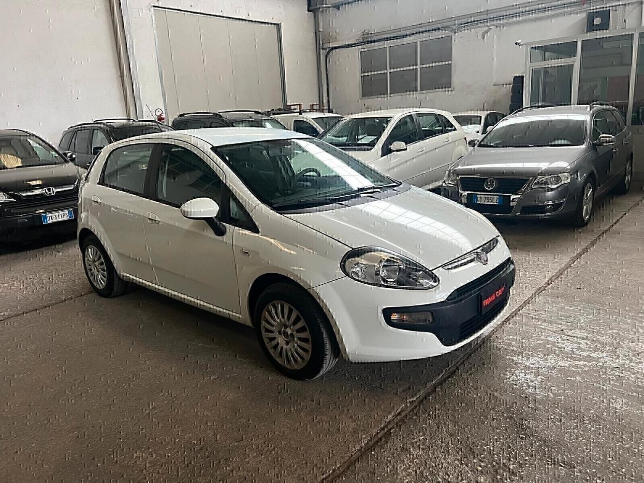 Fiat Grande Punto 1.3 MJT 75 CV 5 port-2011-NEOP.