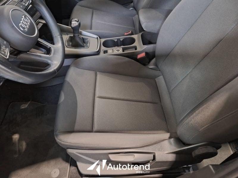 Audi A3 Sportback SPB 30 TDI NAVI LED