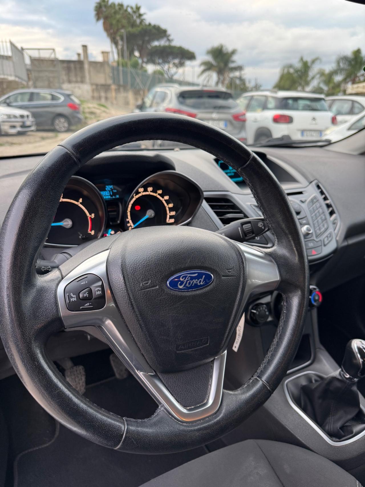 Ford Fiesta 1.5 TDCi 75CV 5 porte