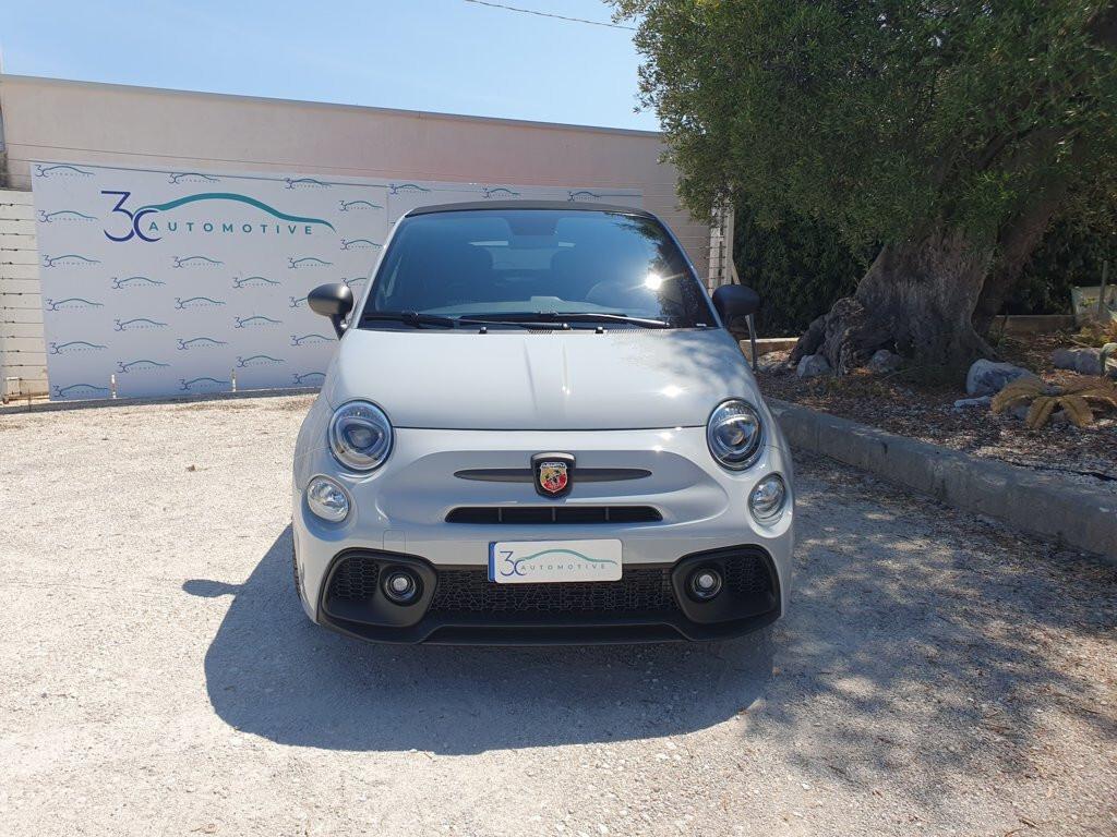 Abarth 695C 1.4 Turbo T-Jet 180CV