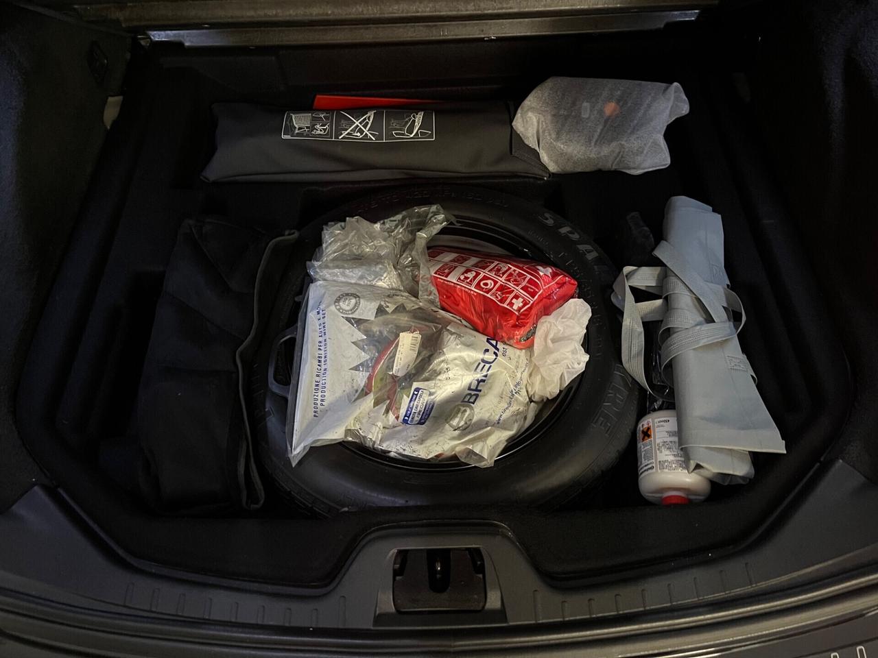 Volvo V60 D4 Geartronic Ocean Race