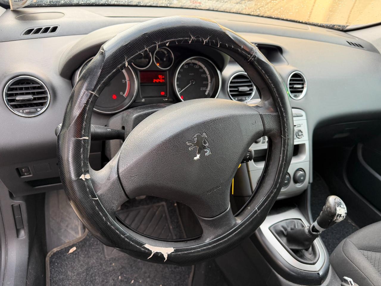 Peugeot 308 1.6 HDi 90CV FAP 5p. Premium