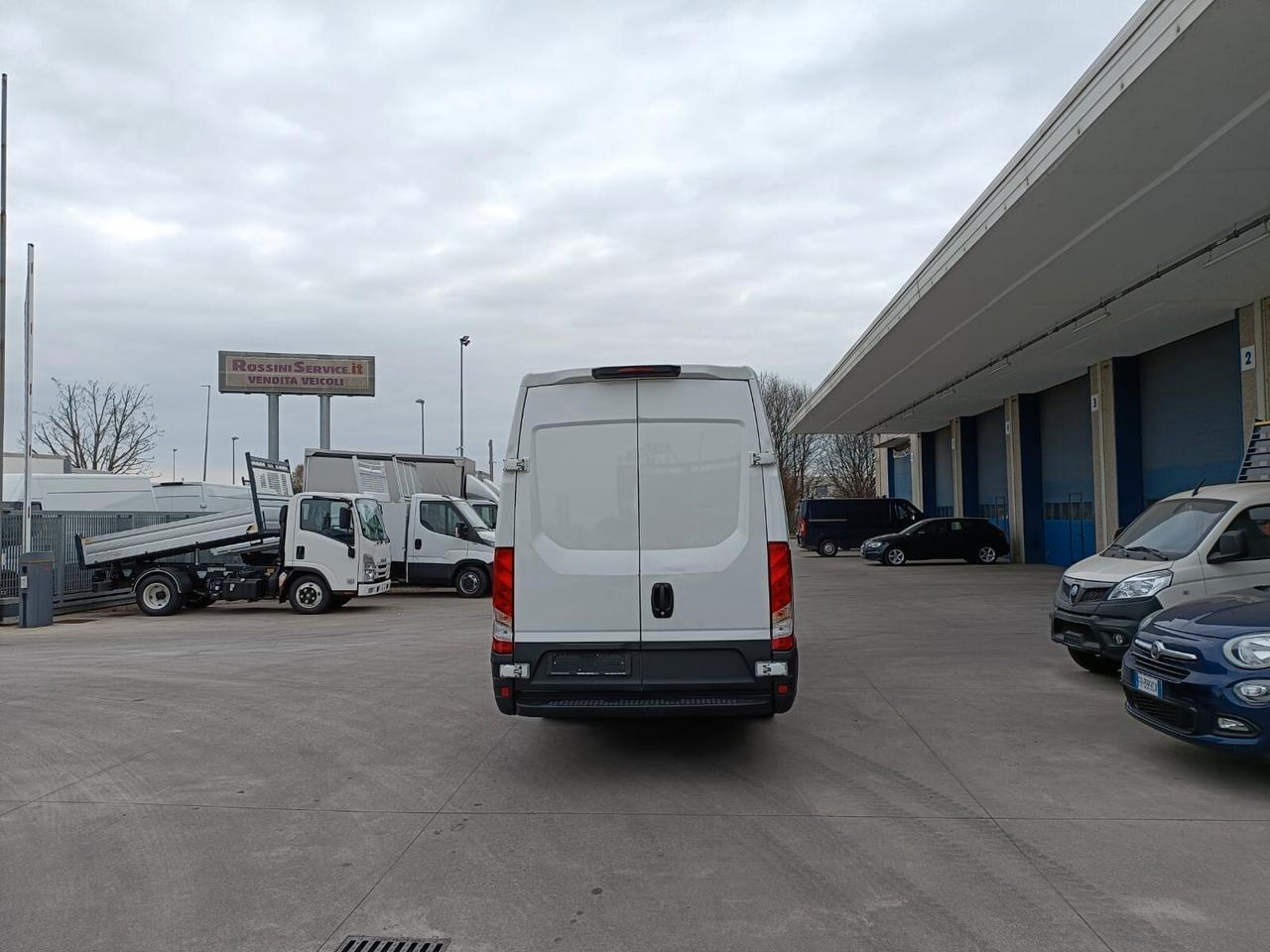 IVECO DAILY 35S16 V FURGONE STANDARD XL H2