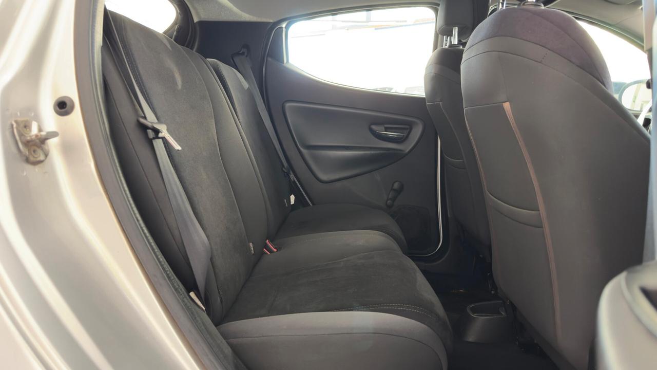 Lancia Ypsilon 1.3 MJT 16V 95 CV 5 porte S&S Platinum