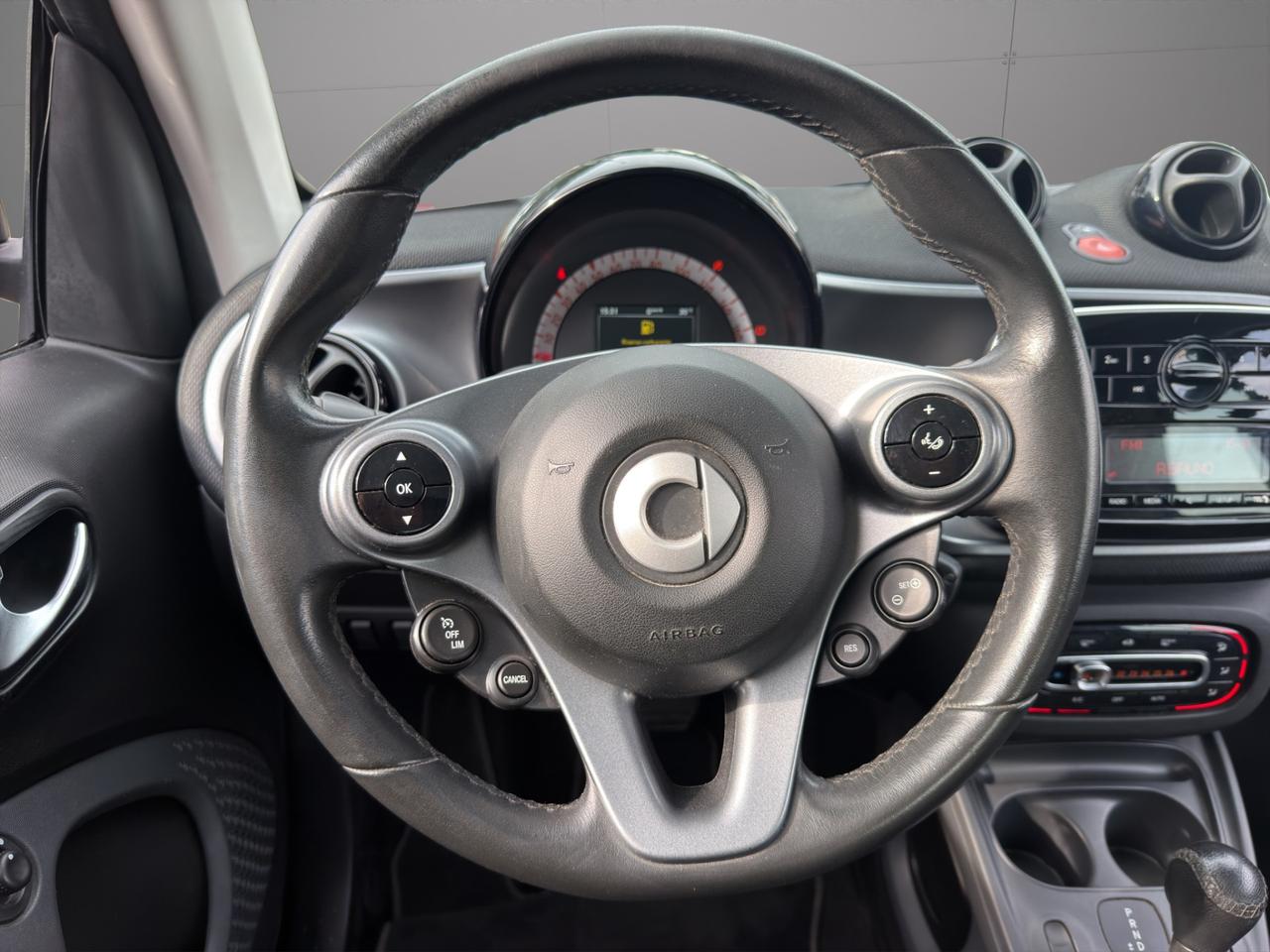 Smart fortwo coupe Fortwo 1.0 Passion 71cv - Unipro - Promo FInanziamento - Sedili riscaldabili - Tetto panoramico - Bracciolo