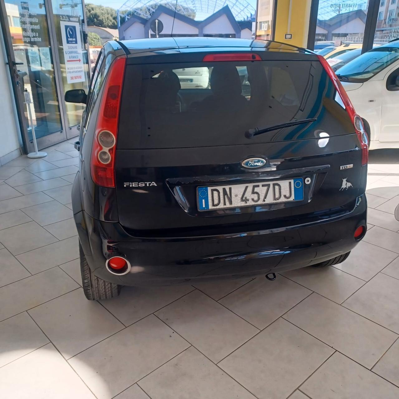 138488 KM NEOPATENATI FIESTA 1.4 TDI OTTIME CONDIZIONI