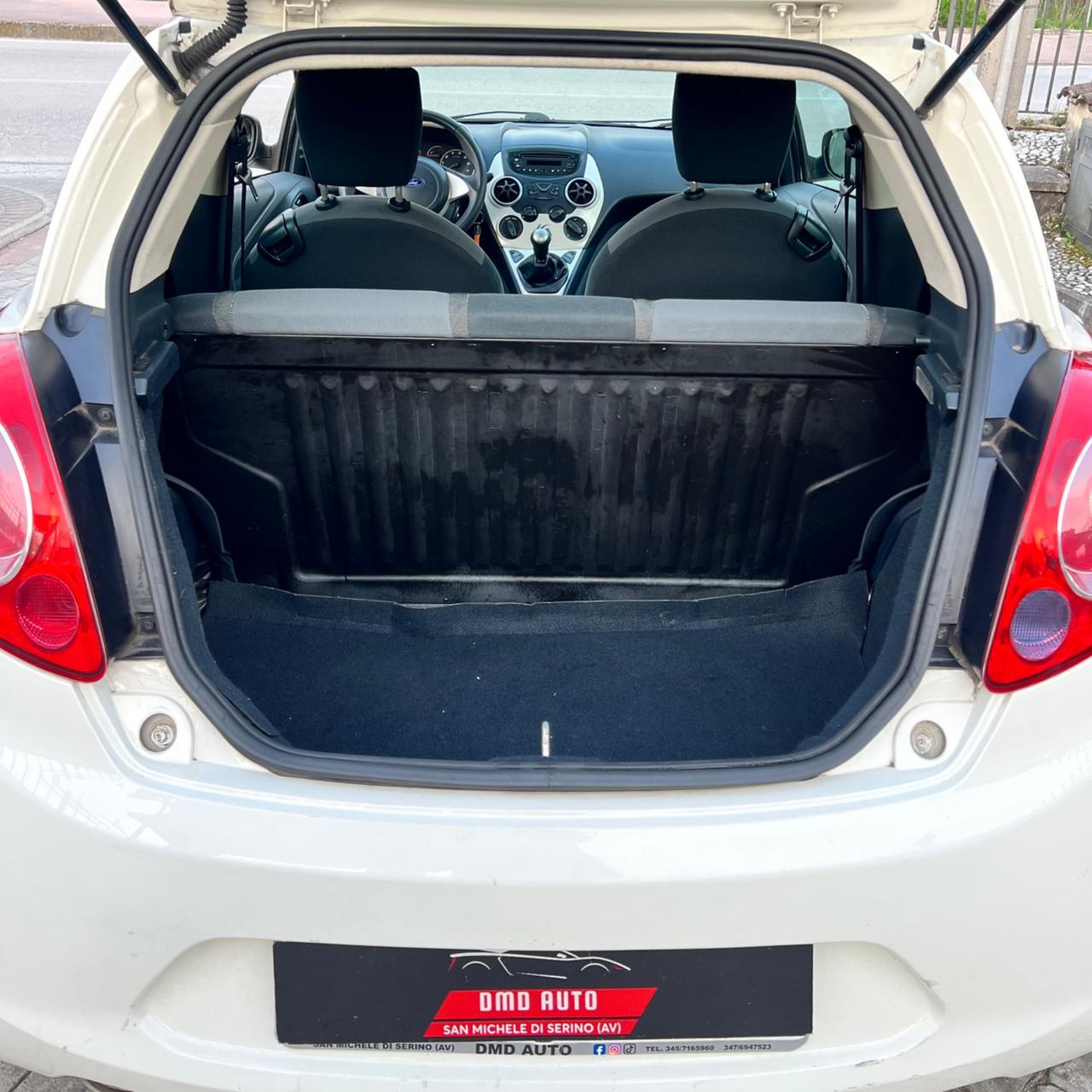 Ford Ka 1.3 TDCi 75CV Titanium con SOLI 102.000 KM