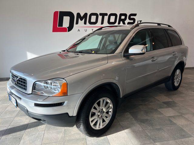 VOLVO XC90 2.4 D5 185 CV AWD Momentum 7 Posti