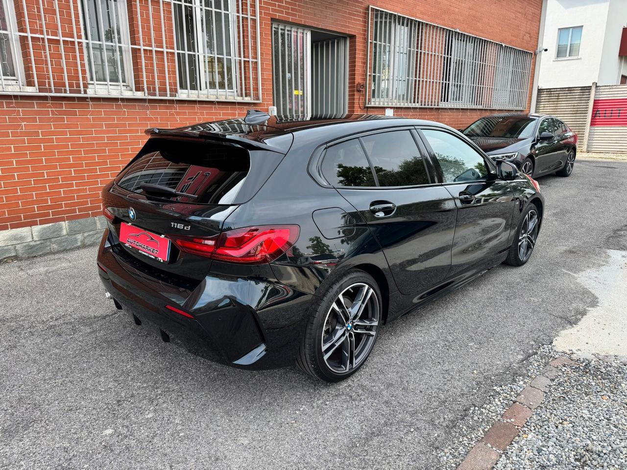 Bmw 116 116d 5p. Msport auto LUCI