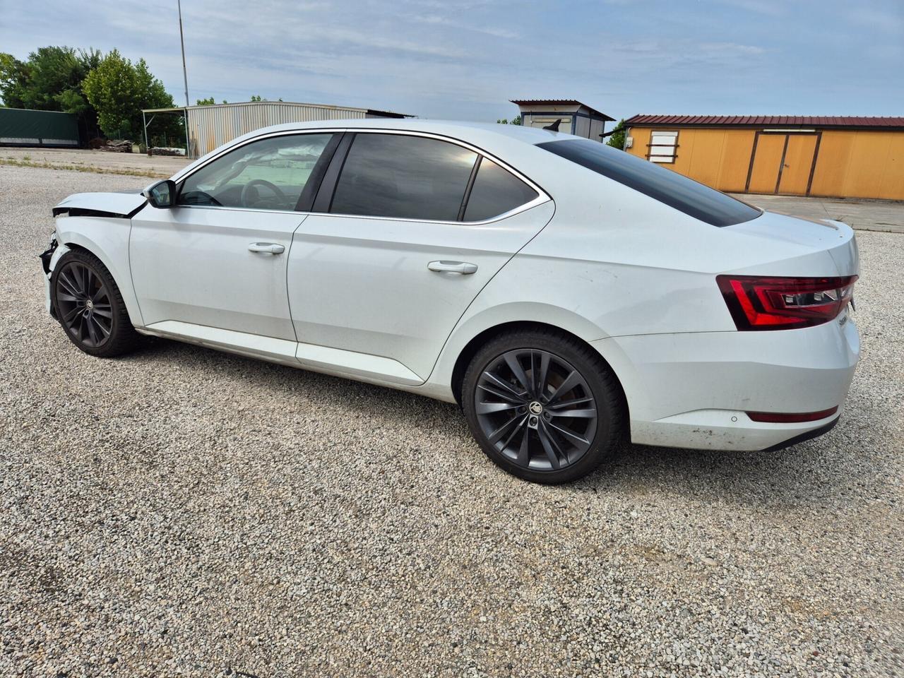 Skoda Superb 2.0 TDI 190 CV SCR DSG Style