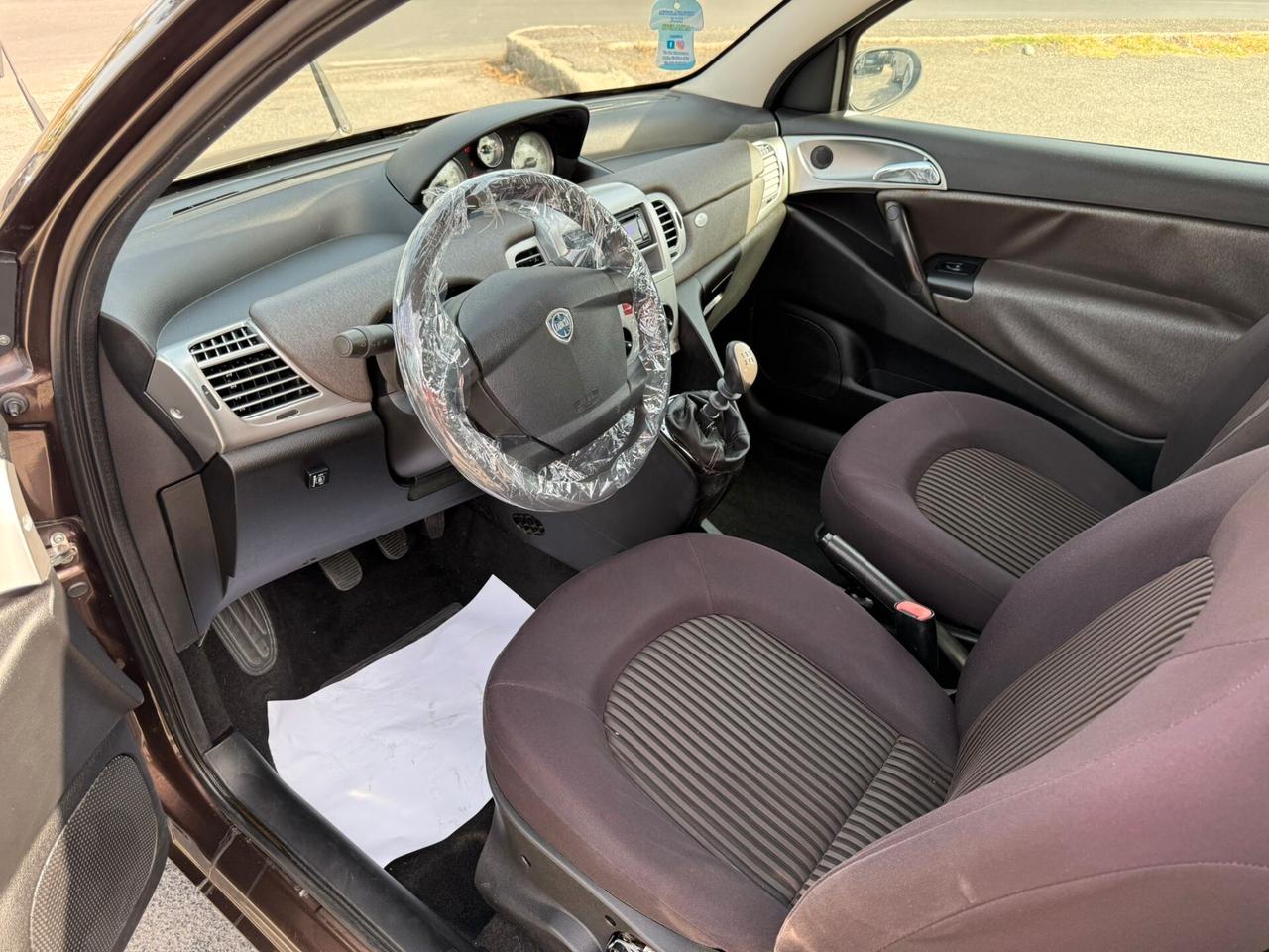 LANCIA YPSILON 1.4BENZ-GPL 77CV 114MILAKM