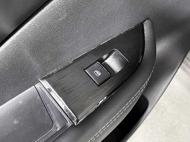 Nissan Qashqai MHEV 140 CV N-Connecta