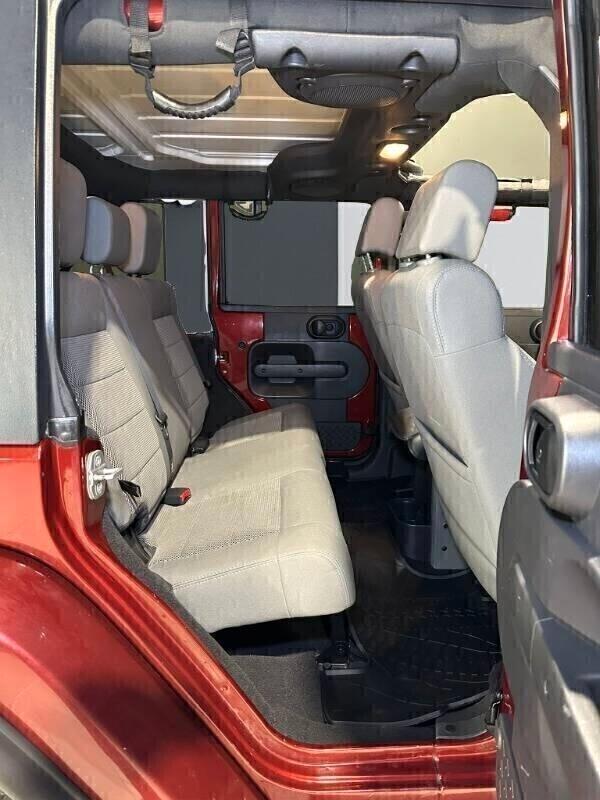 Jeep Wrangler 2.8 CRD Sahara Auto DPF UNLIMITED ROCK’S