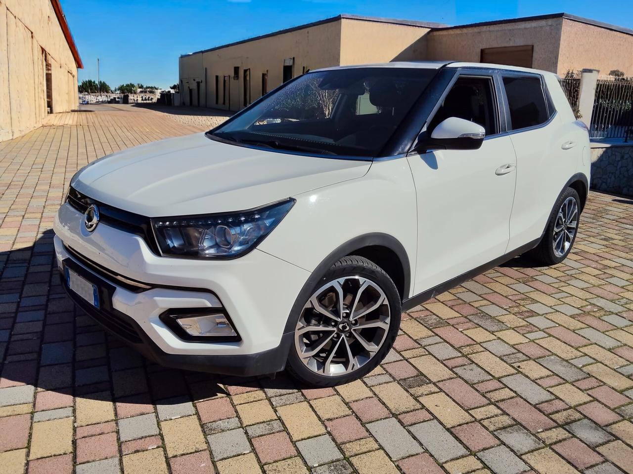 Ssangyong Tivoli 1.6 2WD Icon 128 cv GPL