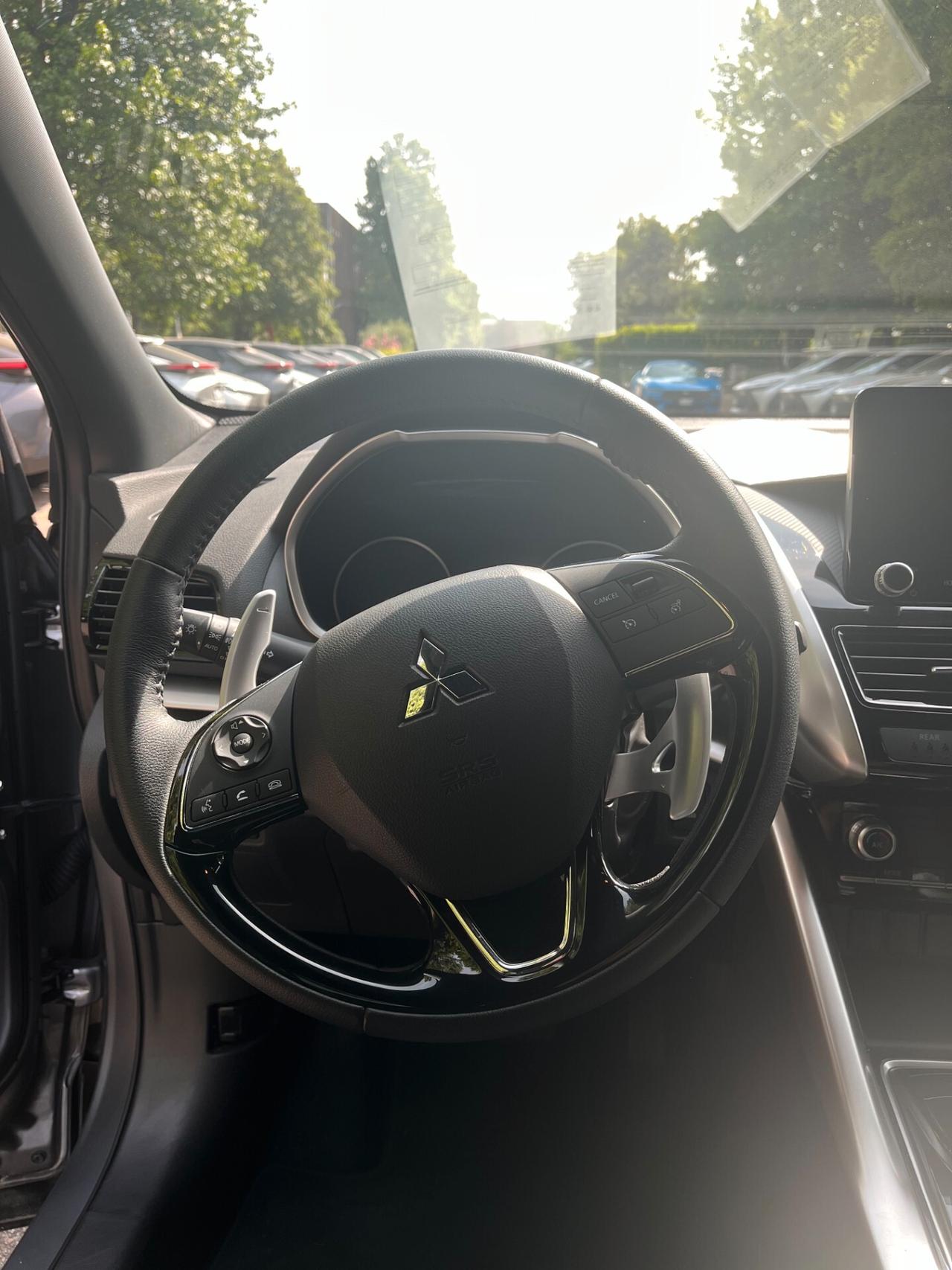 Mitsubishi Eclipse Cross ECLIPSE CROSS 2.4 PHEV INSTYLE SDA PACK 0 AUTO