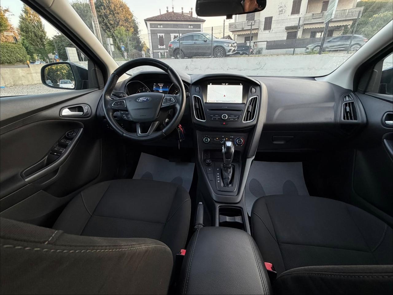 Ford Focus 1.5 TDCi 120 CV Start&Stop Powershift Titanium