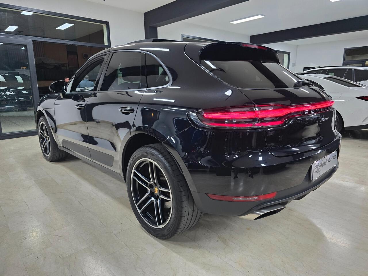 Porsche Macan 2.0 Tetto Panorama