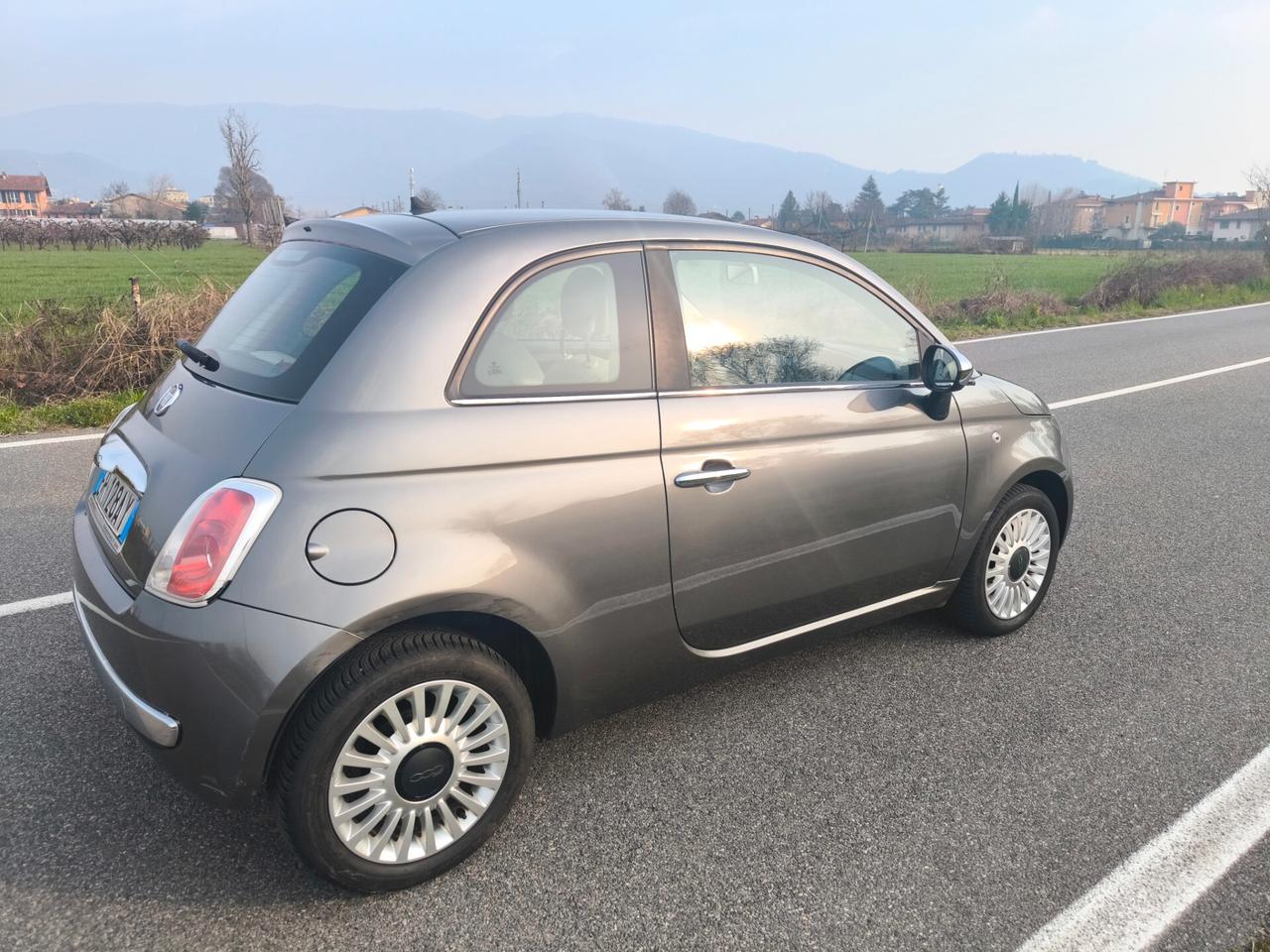 FIAT 500 1,2 BENZINA LOUNGE- OK NEOPATENTATI