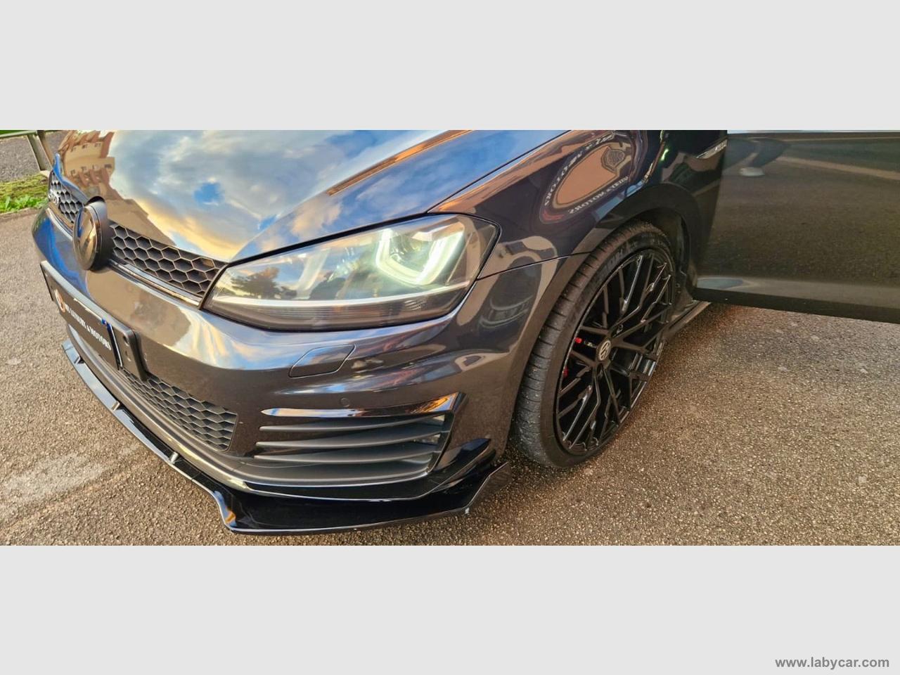 VOLKSWAGEN Golf GTD 2.0 TDI DSG 5p. BMT