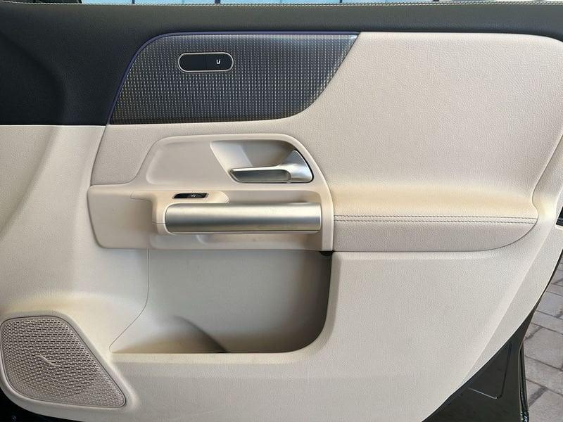 Mercedes-Benz EQA EQA 300 4Matic Sport Plus