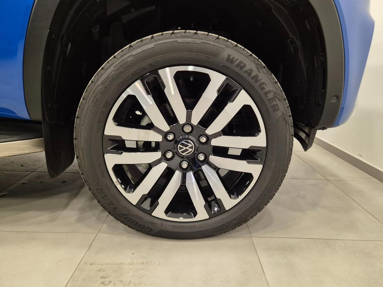 VOLKSWAGEN Amarok 3.0 V6 TDI 241CV 4MOTION aut. Aventura