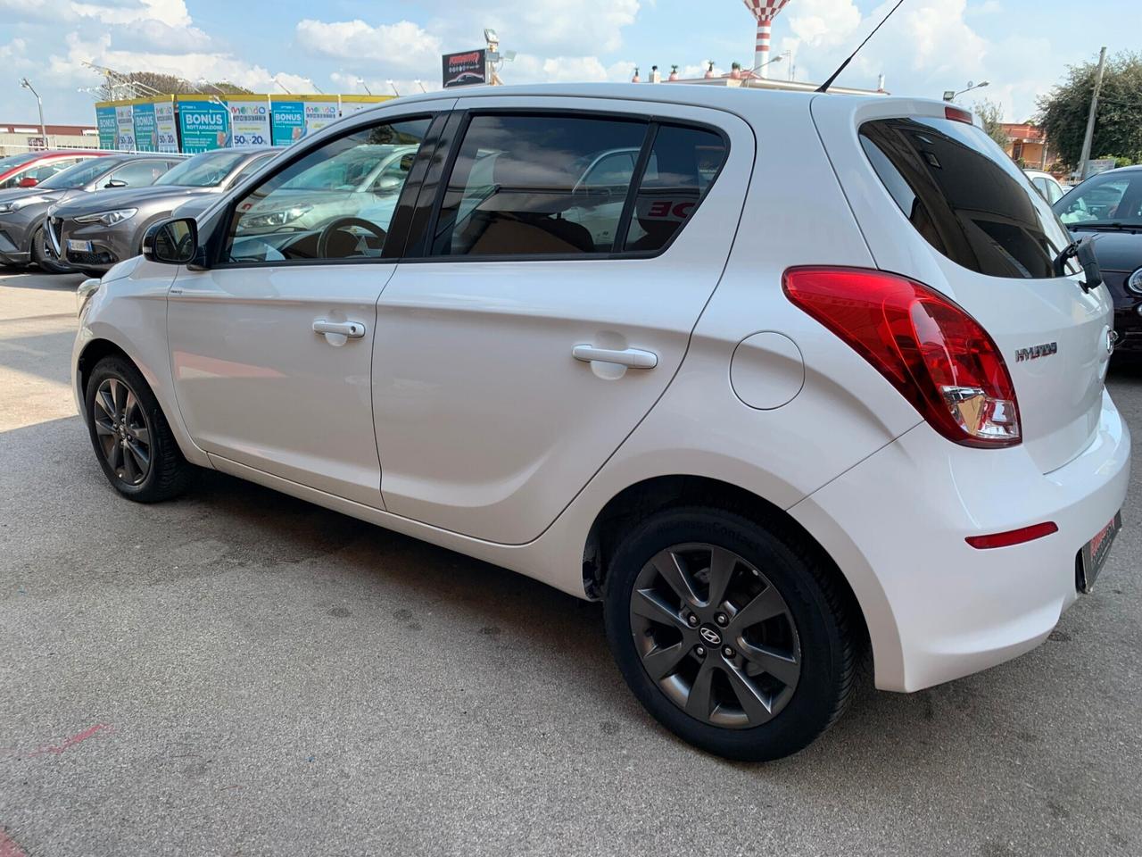 Hyundai i20 1.1 CRDi 5p. Classic