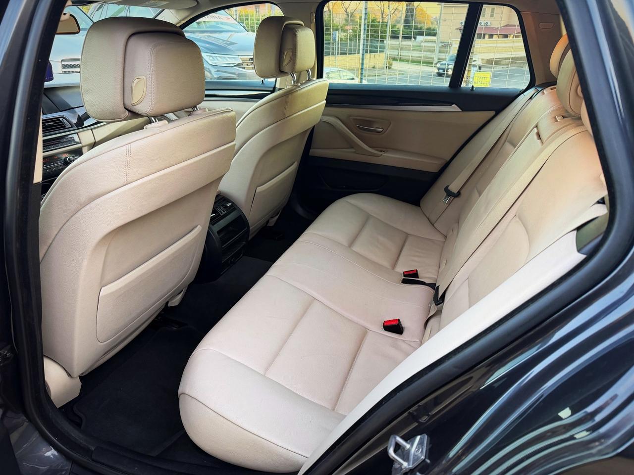 Bmw 520 520d Touring Business aut.Unico Proprietario Garanzia 12 Mesi
