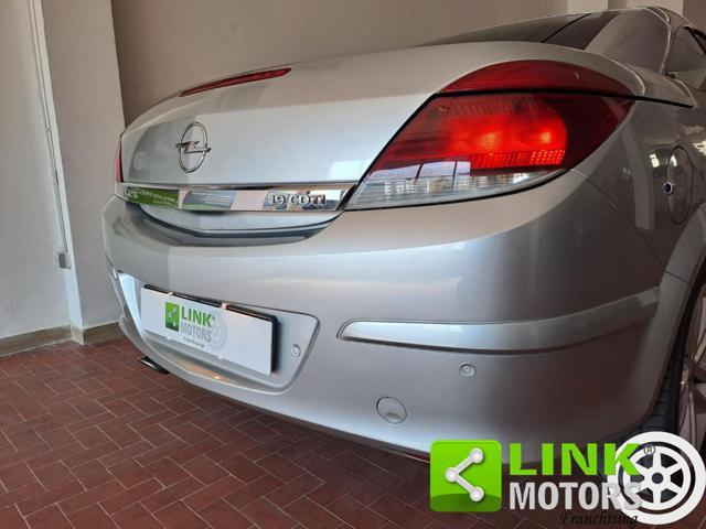OPEL Astra TwinTop 1.9 16V CDTI 150CV Cosmo