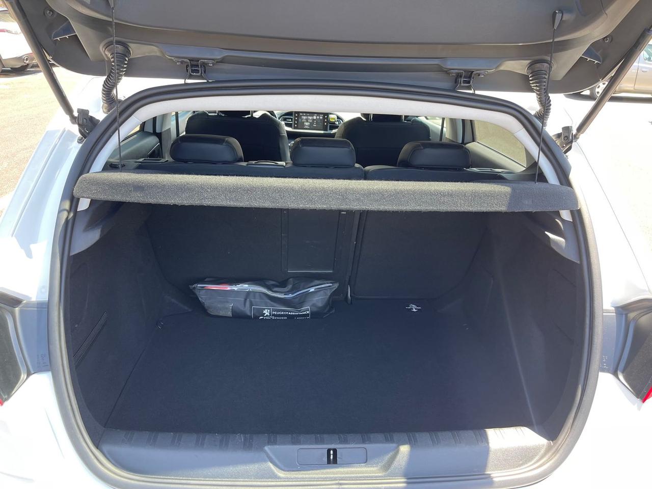 Peugeot 308 1.6 Blue HDI 120 Allure #11595