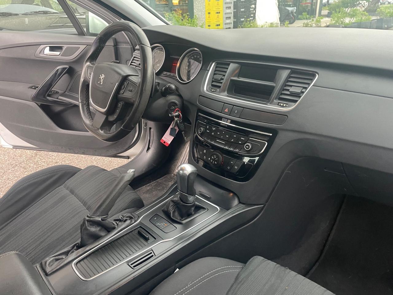 Peugeot 508 1.6 VTi 120CV cambio robottizzato*Solo 82000