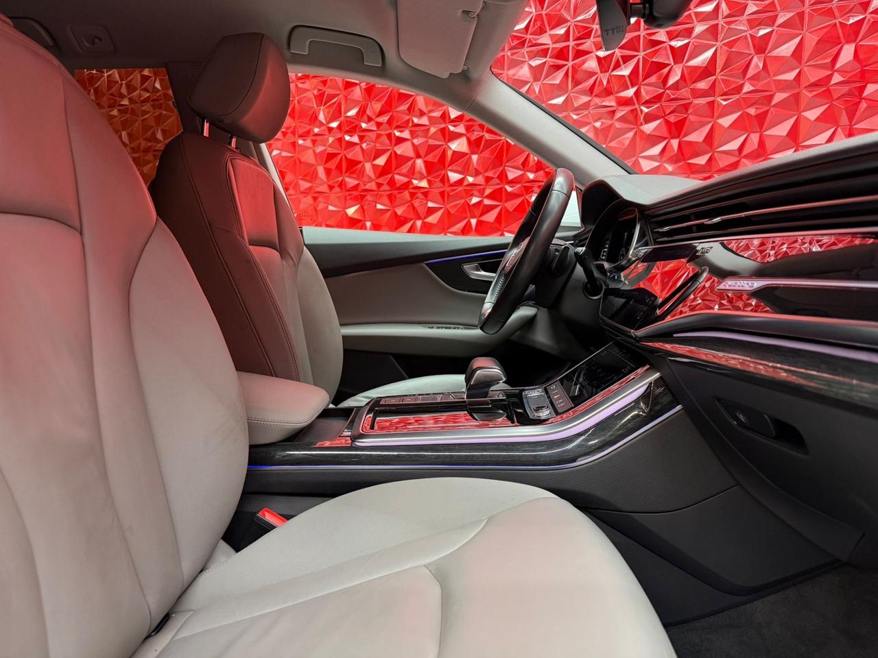 Audi Q8 50 TDI 286 CV quattro tiptronic Sport