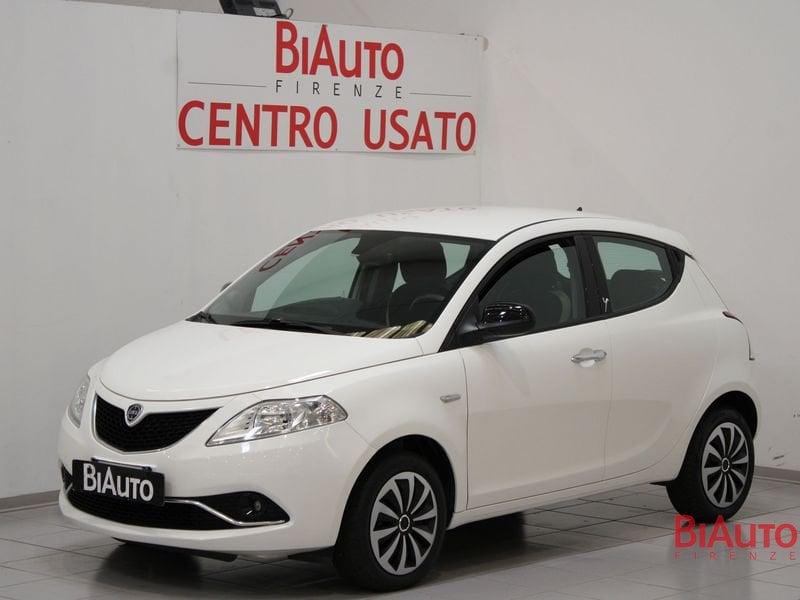 Lancia Ypsilon Ypsilon 0.9 TwinAir 85 CV 5 porte S&S DFN Gold
