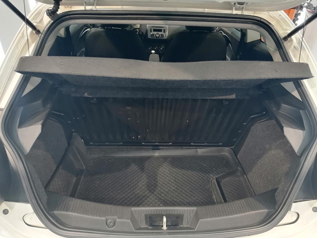 Alfa Romeo MiTo 1.3 JTDm-2 95 CV S&S Distinctive