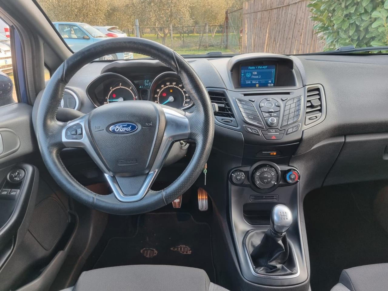 Ford Fiesta 1.5 TDCi 95CV 5 porte ST-Line