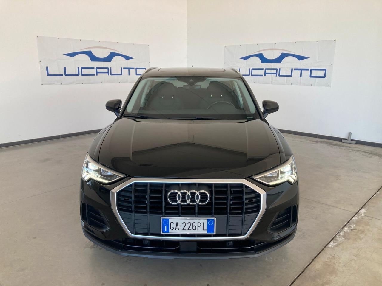 Audi Q3 35 TDI S tronic Business Advanced