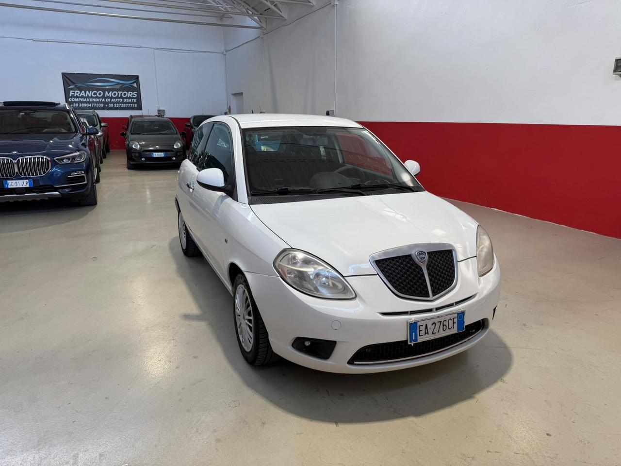 Lancia Ypsilon 1.2 Versus