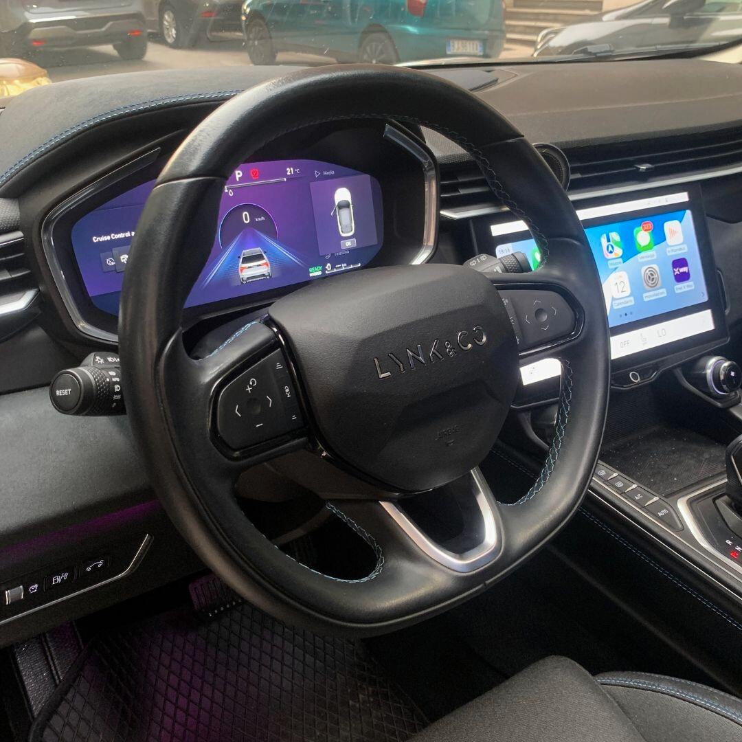Lynk&co 01 PHEV 2021 **full optional**