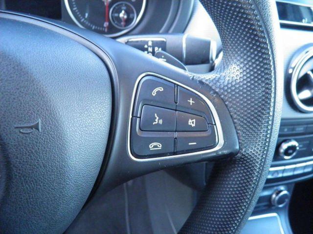 MERCEDES-BENZ B 180 d Automatic Business