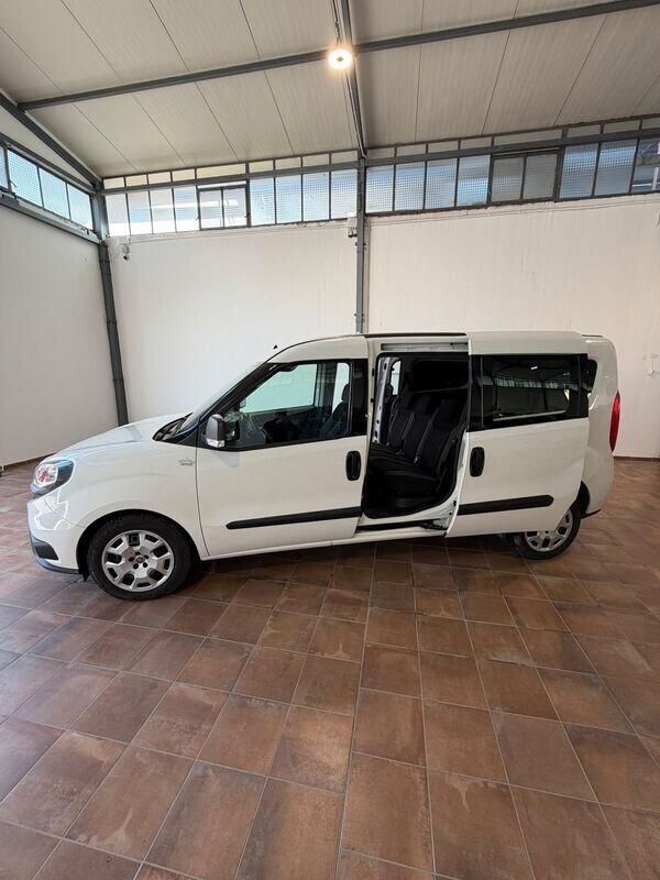 FIAT DOBLO' MAXI 1.6 AUTOCARRO 5 POSTI